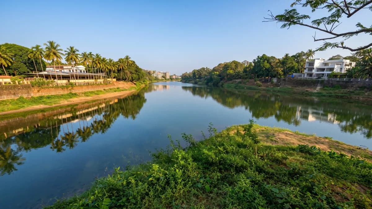 Triveni Sangamam, Kizhakkekara